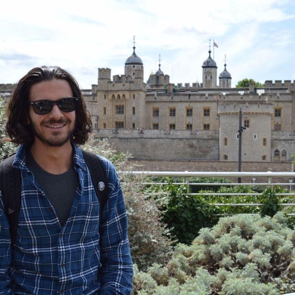 Meet your Posher, Chris